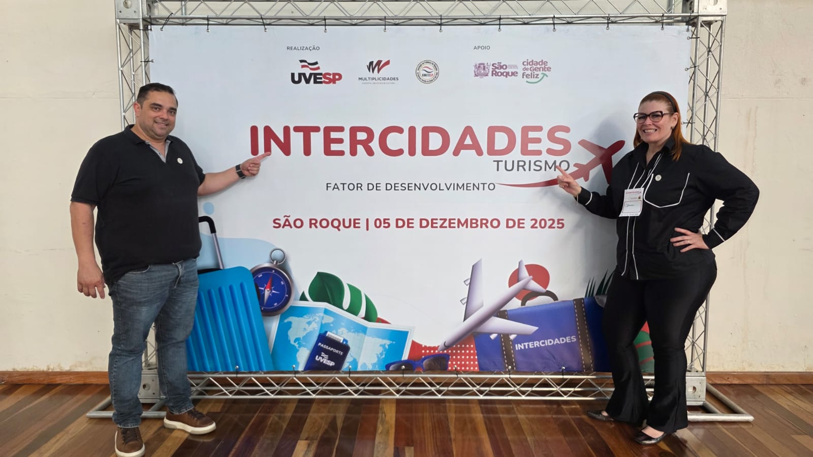 Ativação fotográfica com identidade visual do evento
